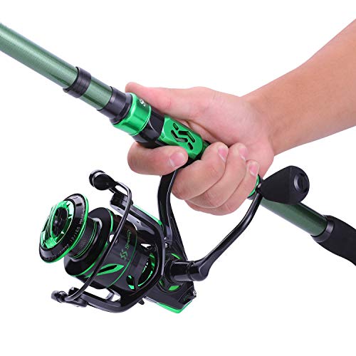Sougayilang Fishing Rod and Reel Combos - Carbon Fiber Telescopic Fishing Pole - Spinning Reel 12 +1 BB with Carrying Case for Saltwater and Freshwater Fishing Gear Kit(Green 6.89ft -3000)