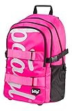 KINDGERECHTES DESIGN - Ergonomischer Schulrucksack mit drei separaten Fächern, internem Organizer und gepolstertem Notebookfach bis 15’’. Seitliche Taschen bieten ausreichend Platz für Trinkflasche