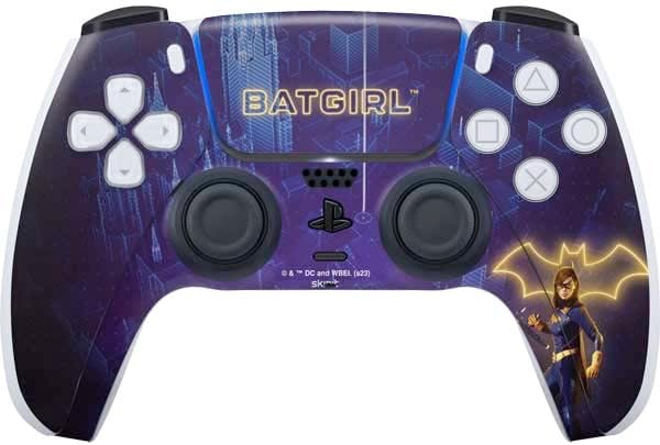 Vista 7 de Skinit Decal Gaming Skin Compatible with PS5 Controller - Officially Licensed DC Comics Gotham Knights Characters Design