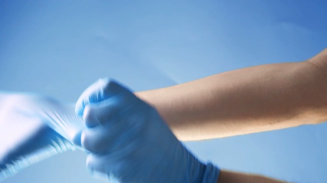 Unigloves Unicare GS0033 Nitrile Examination - Multipurpose Powder Free Disposable Gloves, Box of 100 Gloves, Blue, Medium