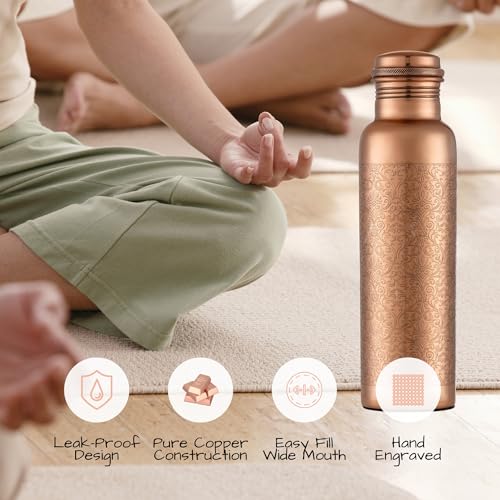 Image of Copper Water Bottle - 32 Oz - Handcrafted Ayurvedic Vessel