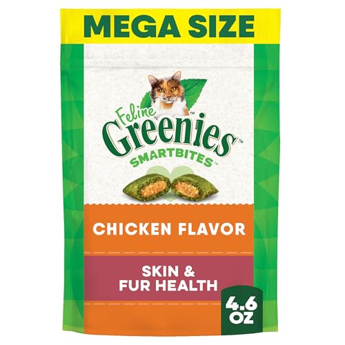 Greenies Feline Smartbites Skin & Fur Crunchy and Soft Cat Treats, Chicken Flavor, 4.6 oz. Pack