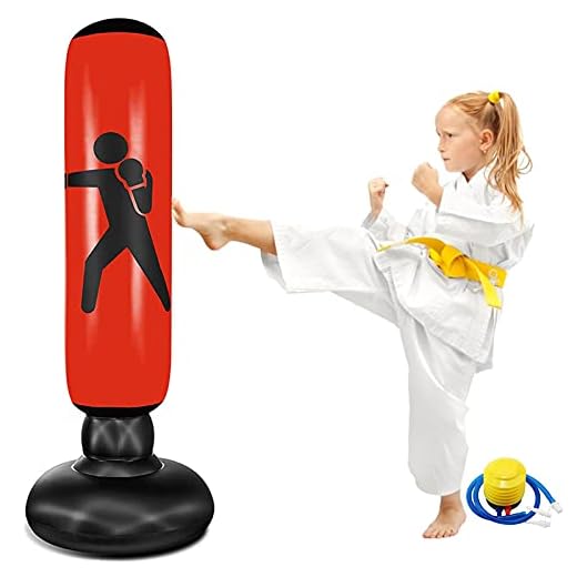 EQARD Saco de Boxeo Hinchable de Niños 62" Bolsa de Boxeo Independiente para Rebote Inmediato Sacos de Boxeo para Practicar Kárate Taekwondo MMA (Rojo)
