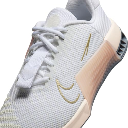 Nike Metcon 9 AMP Women's Workout Shoes (DZ2537-104, White/Metallic Gold Grain/Sanddrift/White) Size 9.5