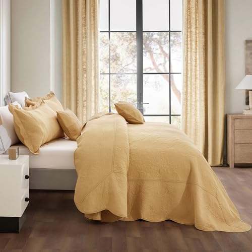 Image of Oversized King Bedspread 128x120 Extra Wide, Stitched Paisley Cotton Quilt Set King /Cal King, Lightweight Reversible Coverlet, Scalloped Edge - Warm Classic Look, 5 Piece, Honey Gold