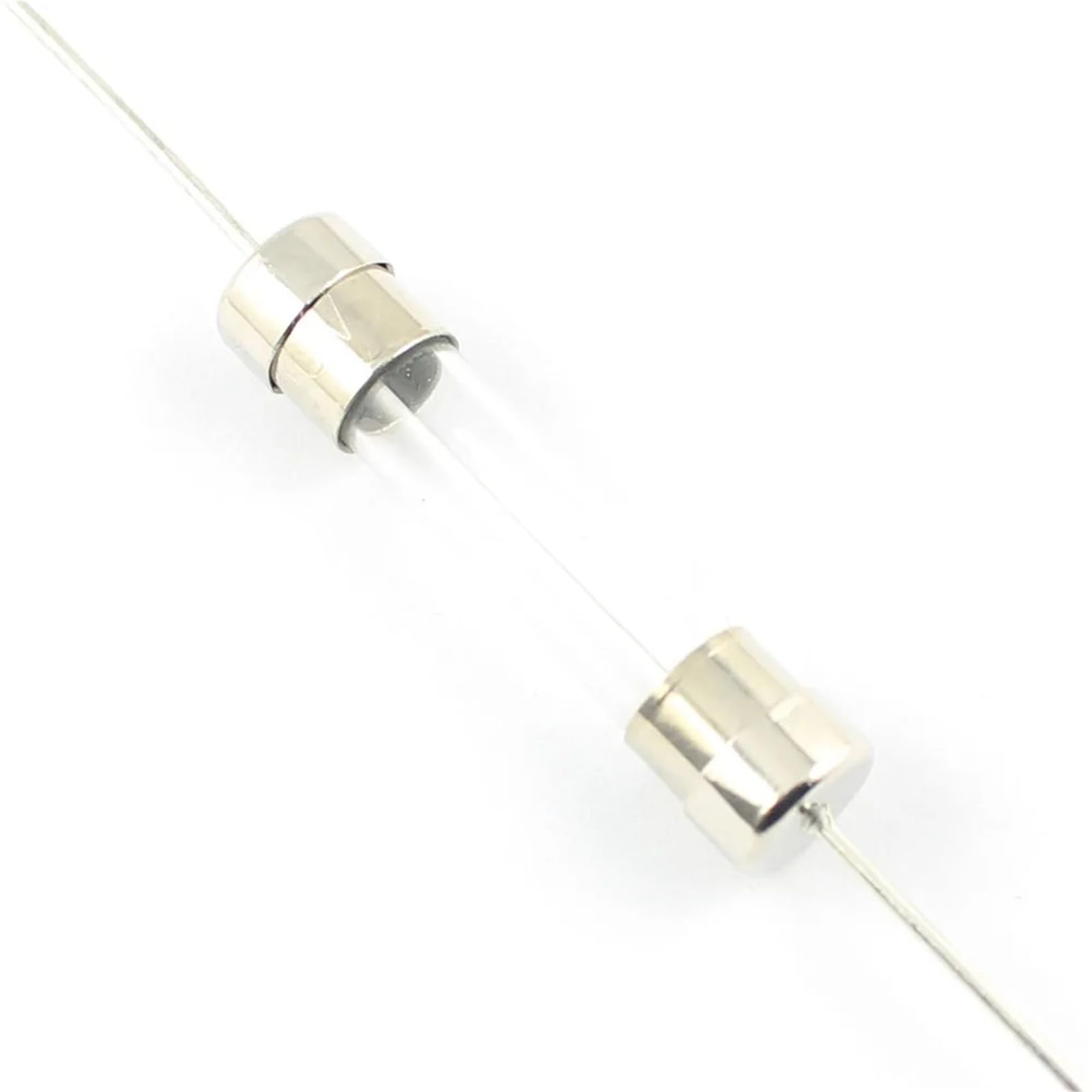Fusible à fusion rapide 30 mm 8 A pour protéger vos cartes de circuits