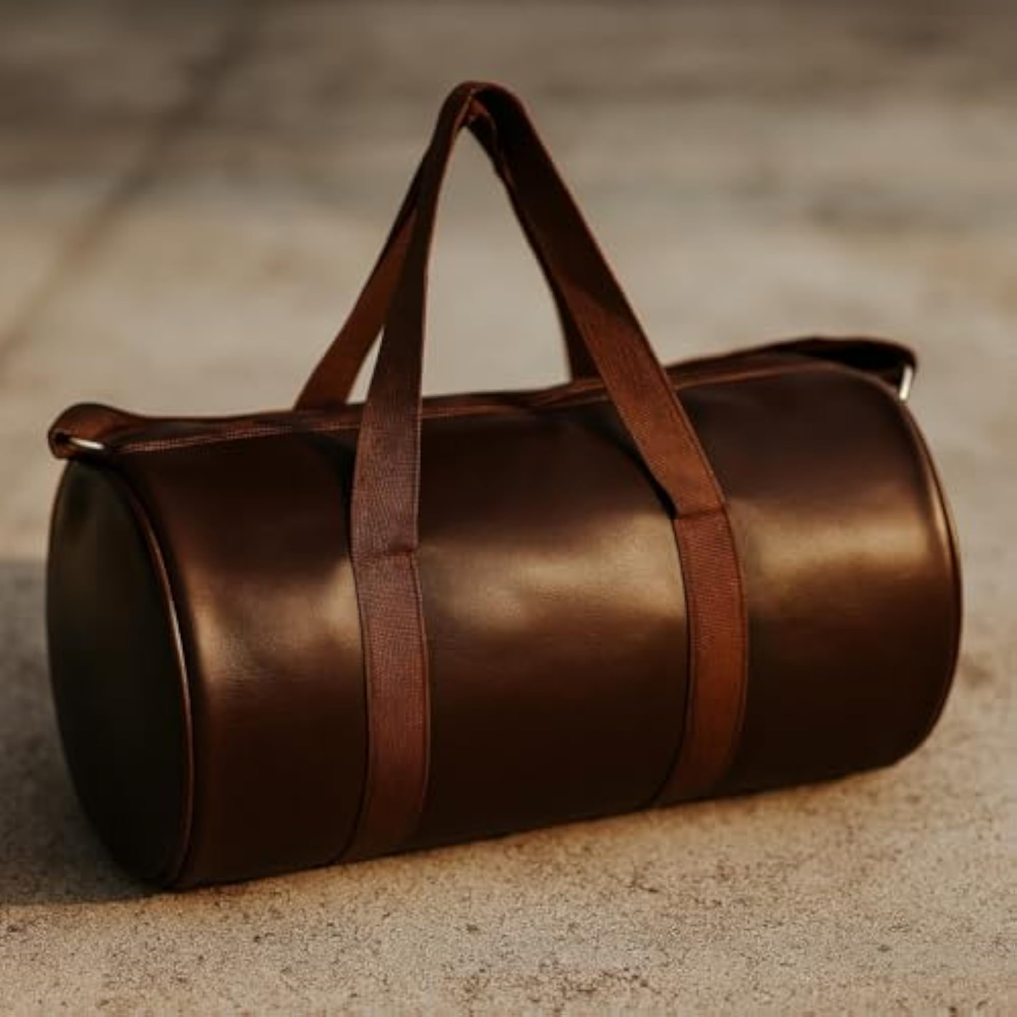 Unisex PU-Leather Gym Bag with Adjustable Strap