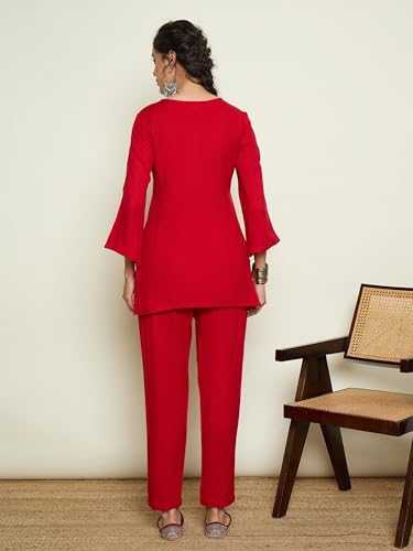 Image of Women Woollen Embroidered Round Neck Short Kurta With Pencil Pants