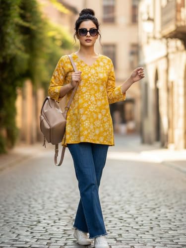 Image of Varanga Women Women's Blue Printed Tunic with 3 /4 Sleeves