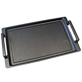 Die flache induktive Grill-Auftauplatte mit Grillfläche und eingegossenen Seitengriffen kann auf allen Herdarten wie Gasherden, Elektroherden und Glaskeramikkochfeldern mit Induktion genutzt werden