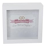 Aufhänger auf der Rückseite Michel Toys Spardose Just Married aus Holz 15,5x15,5 cm - Ideales Hochzeitsgeschenk - Zum Aufstellen & Aufhängen - Bilderrahmen mit Einwurf -