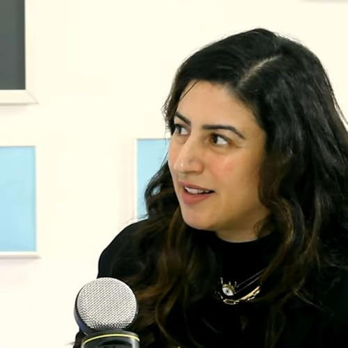 زينه حمارنة ، هل الخروج عن المألوف تهمة ؟