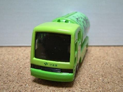 Amazon.co.jp: トミカ イベントカー お いお茶 トラックセット : おもちゃ