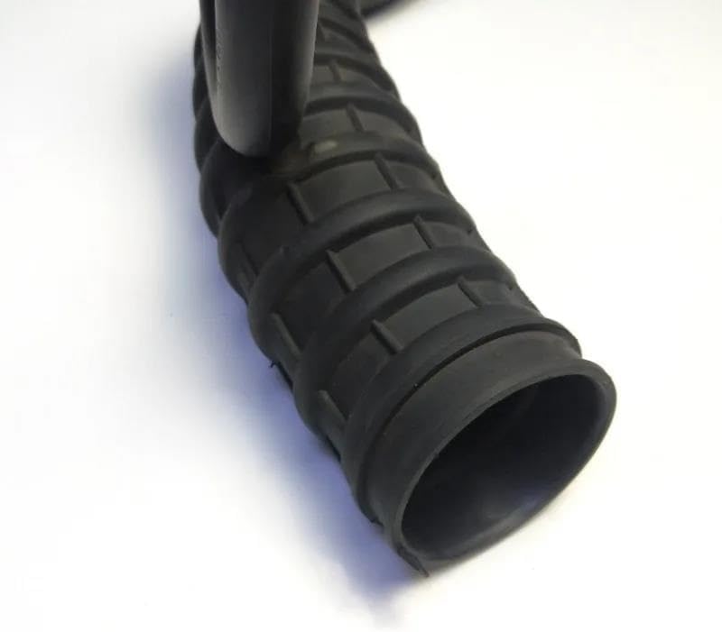 13717555784 カーアクセサリースペアパーツエアクリーン柔軟なゴム吸気ホース ために ミニ R55 R56 【ダブルイリジウムスパークプラグフィット】