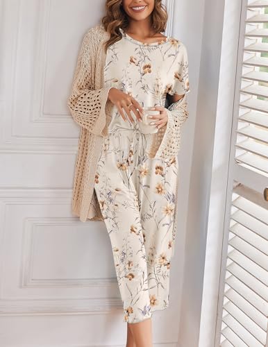 Image of Ekouaer Women's Capri Pajama Sets Print Short Sleeve Sleepwear Top and Capri Pants Soft Loungewear with Pocket