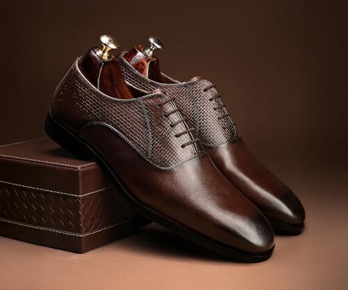 Image of LOUIS STITCH Men's Italian Crust Leather Derby Shoes| Formal Lace-Up Shoes for Men | Perfect for Business, Formal & Parties | LSVX-EUPLDY