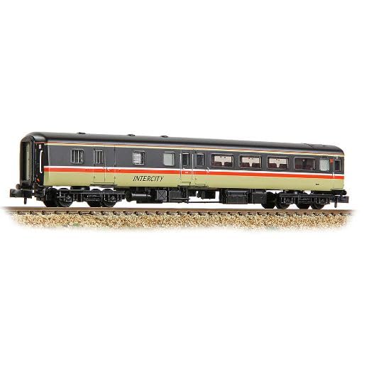 Graham Farish374-693 BR Mk2F BSO Brake 2nd Open BR InterCity (Swallow) 9526 Era 8 N Gauge