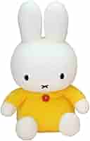 Amazon.co.jp: Dick Bruna ミッフィーぬいぐるみ スタンダード M