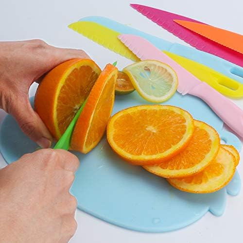 Hasidi Kids Kitchen Knife Set and Cutting Board, Children's Safe Cooking Set, 6 PCS Colorful Knives/1 Strawberry Cutting Board, Serrated Edges Knife for Fruit and Vegetables