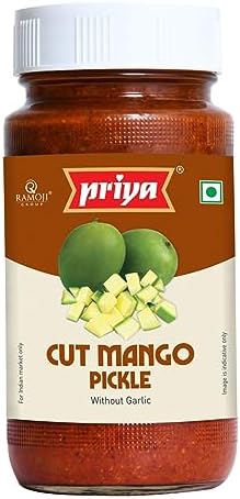 Priya Cut Mango Pickle W/o Garlic 300 gms