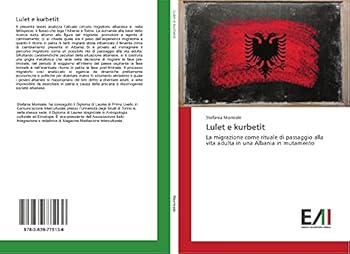 Paperback Lulet e kurbetit [Italian] Book