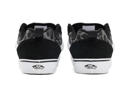 Image of Vans Unisex-Adult Knu Skool Shoe - '90s Retro Puffy Low-Top Fashion Sneakers for Men & Women
