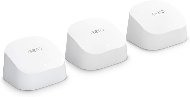 Sistema wifi en malla Amazon eero 6: admite planes de Internet de hasta 500 Mbps, cobertura de hasta 4500 pies cuadrados, conecta más de 75 dispositivos, paquete de 3 (1 enrutador + 2 extensores)