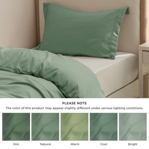 Image of Bedsure Twin /Twin XL Duvet Cover, Double Brushed Bedding Set, Sage Green | For Kids & Adults, 68 inchx90 inch Comforter Cover, Hotel Luxury, All Season, Breathable, Easy Care, Lightweight, Zipper Closure