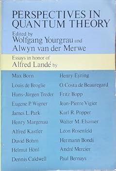 Paperback Perspectives in quantum theory Book