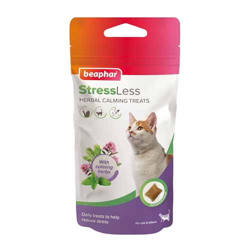 Beaphar – StressLess Herbal Calming Cat Treats – Daily Treats to Help Reduce Stress – Tasty Chicken Flavour – With Natural Calming Ingredients – 35g Treat Pack