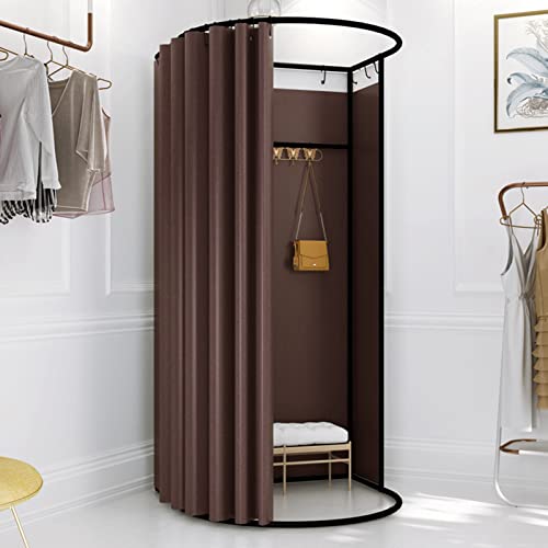 Estante de exhibición simple y probador de ropa para optimizar espacios