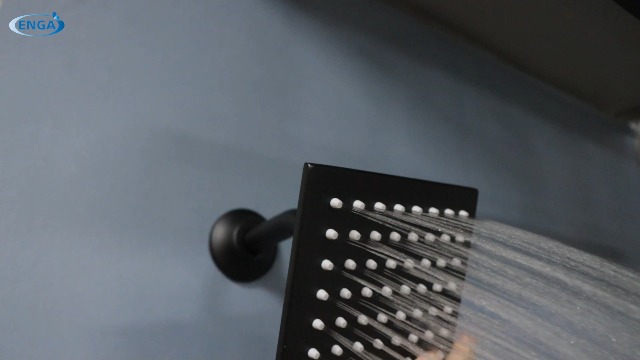 Sistema termostático de ducha doble Enga, cabezal de lluvia LED de 15.7 x 31.5 pulgadas para techo con cabezal de pared de 6 pulgadas y 6 jets corporales con interruptor, grifería multifunción de ducha, acabado negro mate miniatura 7