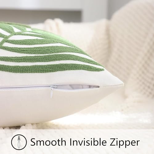 Housse de coussin brodée Monstera et feuilles de palmier décoration salon printemps
