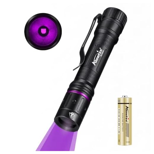 ALONEFIRE P65 Professional 3W UV Flashlight 365nm EDC Blacklight Pet Urine Detector with Filter Lens & AAA Battery