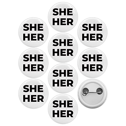 She Her Pronouns �����FLGBTQ �s���o�b�N�{�^���o�b�W (1�C���`), 1 inch, �v���X�`�b�N, ��΂Ȃ��B