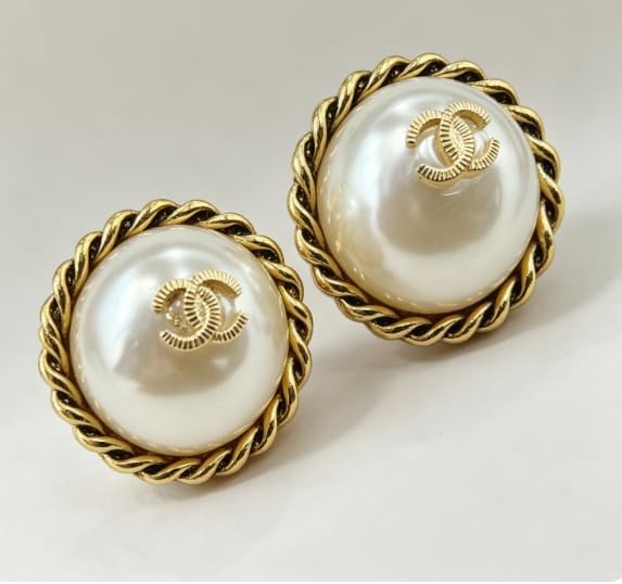 Vintage Twisted Metal Faux Pearl Round Stud Earrings Retro Antique Gold Statement Jewelry for Women — view 3