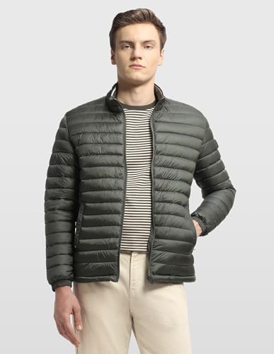 Image of Arrow sport men's solid regular fit packable jacket