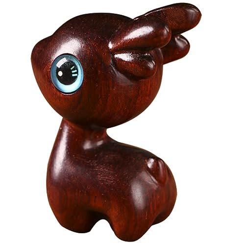 Figurine de cerf en bois pour rompre la monotonie du bureau