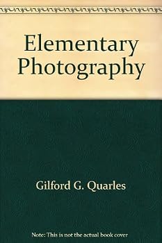 Paperback Elementary photography ([U.S. War dept.] Education manual EM 909) Book