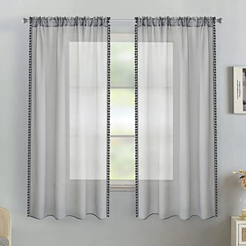 MIULEE Cortinas Salon Gris con Pompones, Bonitas y Sencillas Cortinas Dormitorio Juvenil, 2 Piezas Translucidas Habitacion Cortinas, 2X140 x 145cm, Modernas Visillos Transparentes para Ventanas