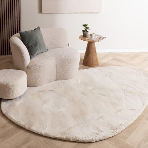 FRAAI | Home & Living Comfy Supreme Pebble Cream High Pile Rug, P...