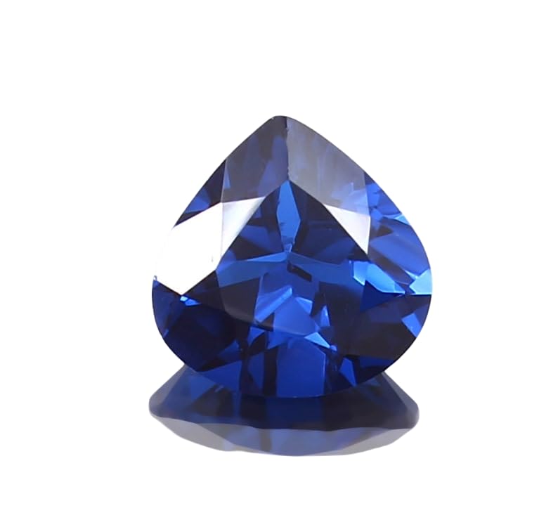 Saphir bleu facetté en cœur pour fabriquer votre bague de fiançailles DIY