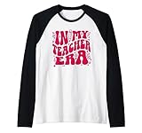Photo Gallery in my teacher era red groovy school teacher maglia con maniche raglan Photo Gallery in my teacher era red groovy school teacher maglia con maniche raglan