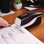 Swingline Breeze Automatic Stapler, 20-Sheet Capacity, Black (7471142132)