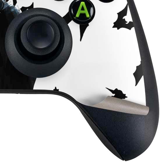 Skinit Decal Gaming Skin Compatible with Xbox Series X Bundle - Officially Licensed DC Comics Batman Holding Batarang Art Design