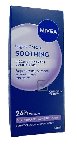 NIVEA Beruhigende Nachtpflege 24h Feuchtigkeit + Regeneration, parfumfreie Gesichtscreme für sensible Haut, zarte Nachtcreme mit Traubenkernöl
