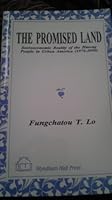 The Promised Land: The Socioeconomic Reality of the Hmong People in Urban America (1976-2000) 1556053231 Book Cover