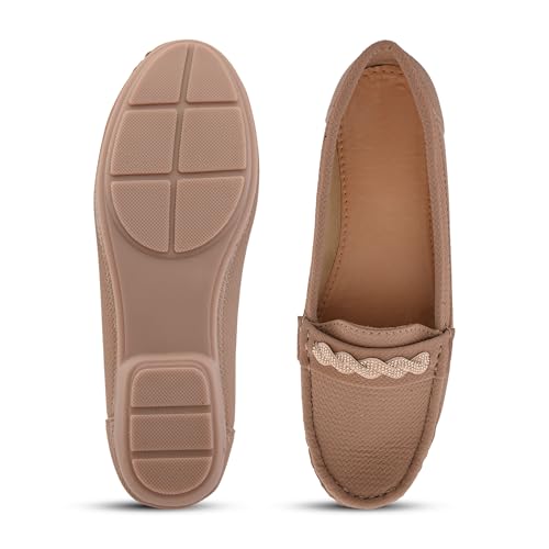 Image of Centrino Women's Bellies | Soft Cushioned Footbed for Extra Comfort | Stylish & Elegant Look for Ladies | Fashionable & Durable Bellies | Comfort & Quality (9485)