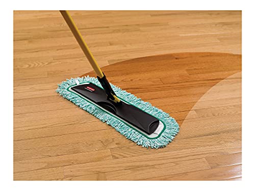 Image of Rubbermaid Commercial Products HYGEN 36 inch Microfiber Dust Pad with Fringe, Green, For Janitorial /Professional Cleaners and Heavy-Duty industrial Cleaning /Dusting /Sweeping