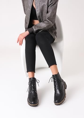 Women's Leather Ankle Boots Low Heel Oxford Flat Short Boots Perforated Lace Up Side Zipper Booties3